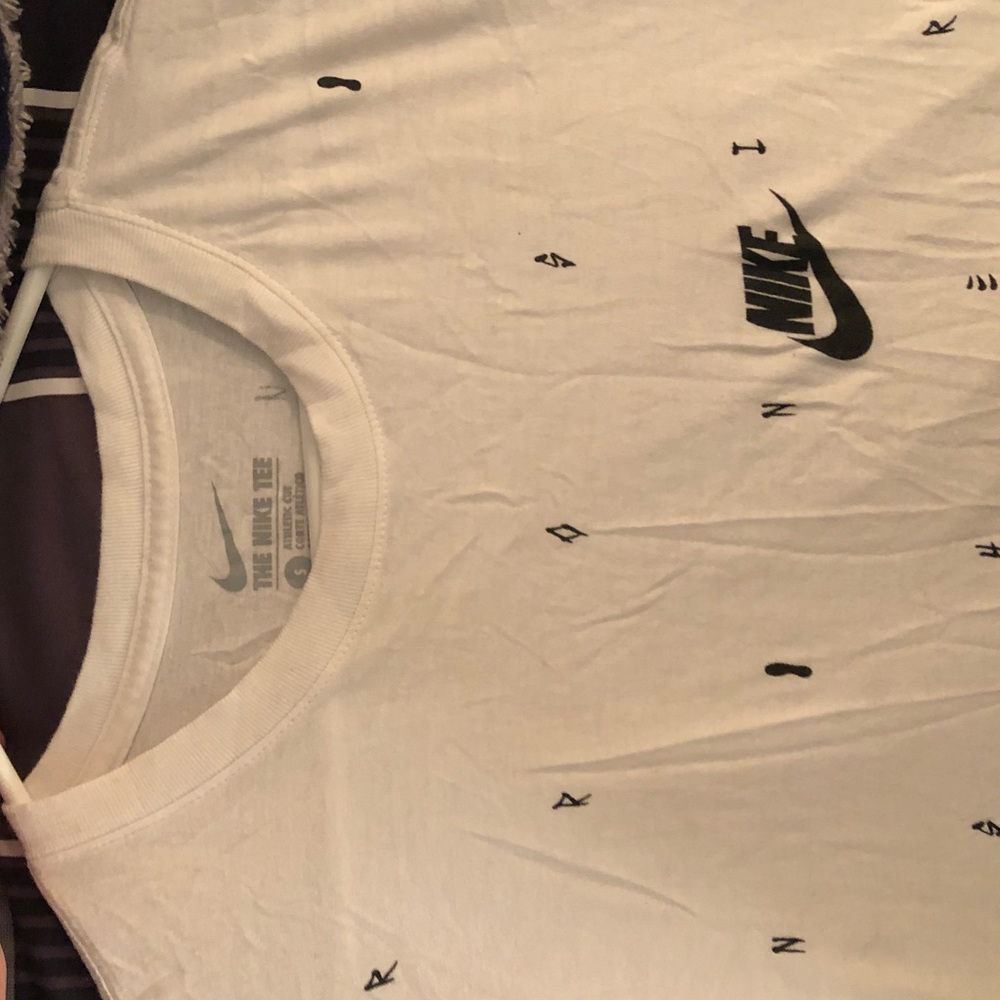 Nike T-shirt